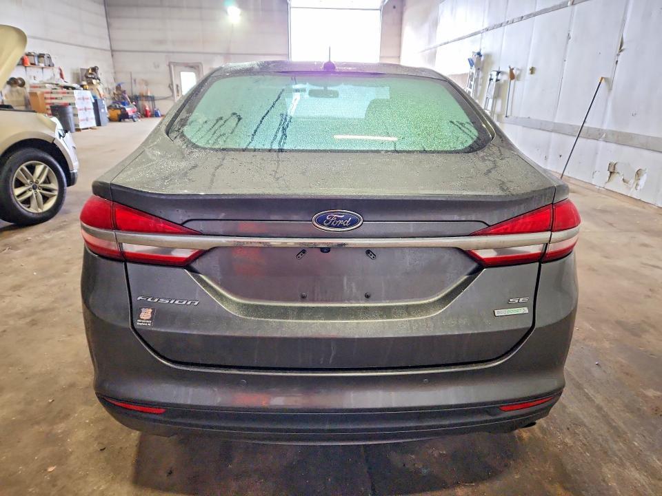 2017 Ford Fusion se