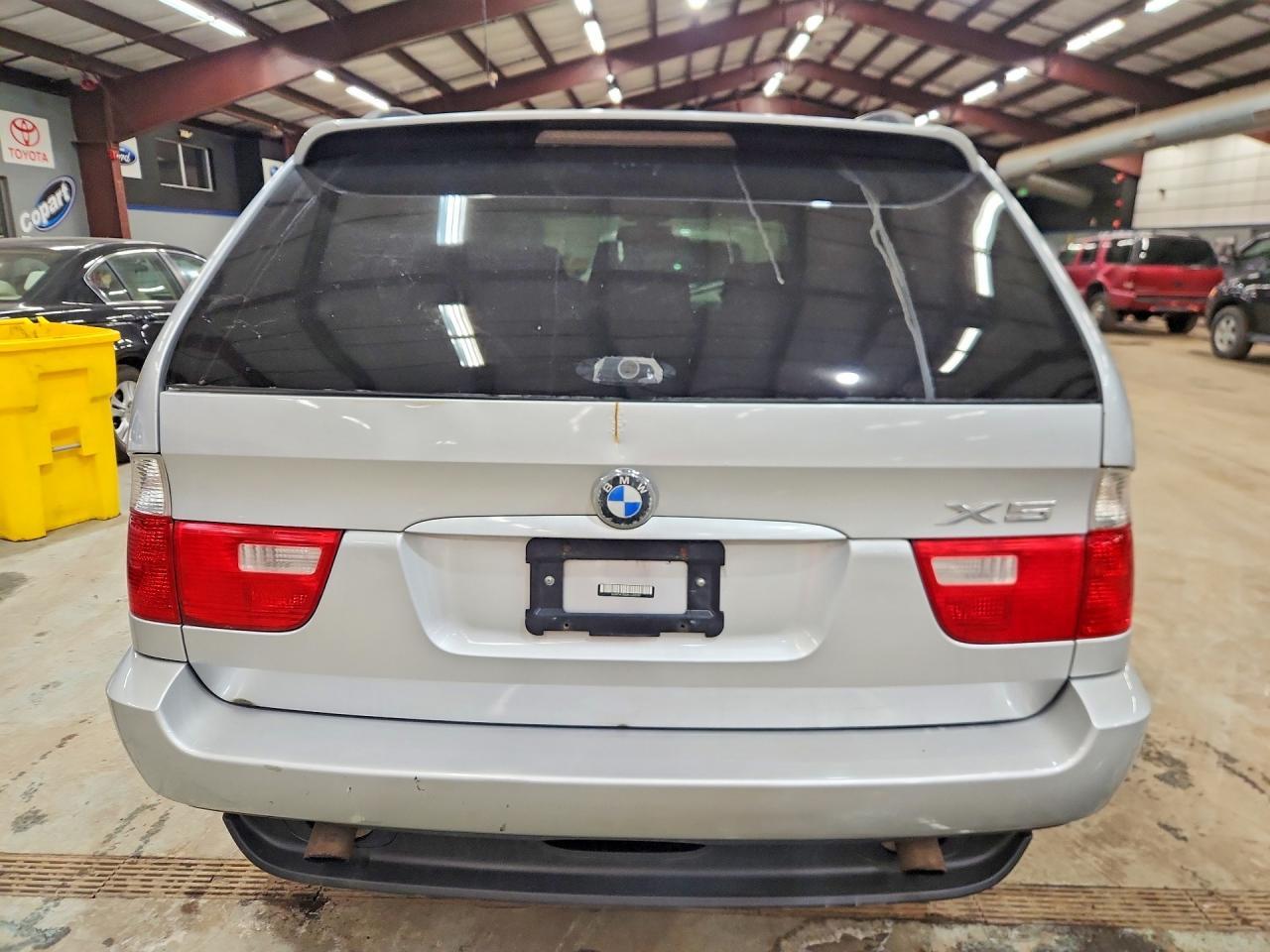 2004 BMW X5 3.0i