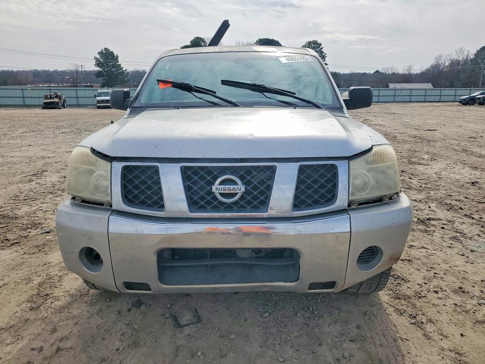 2006 Nissan Titan xe