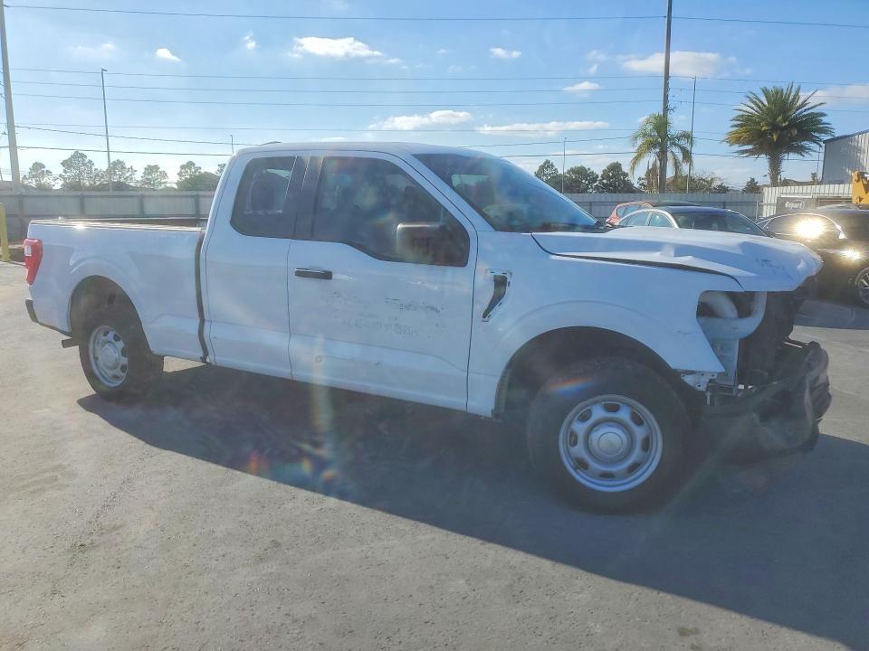 2022 Ford F150 Super Cab