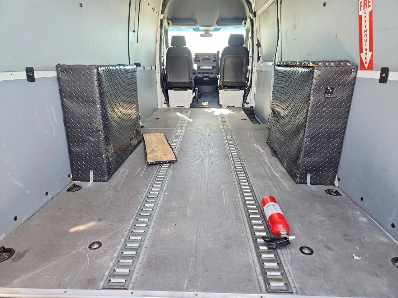 2023 Mercedes-Benz 2023 Mercedes Benz Sprinter 2500 Delivery Van