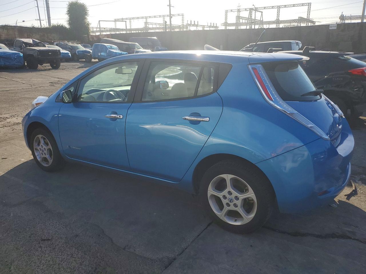 2013 Nissan Leaf s