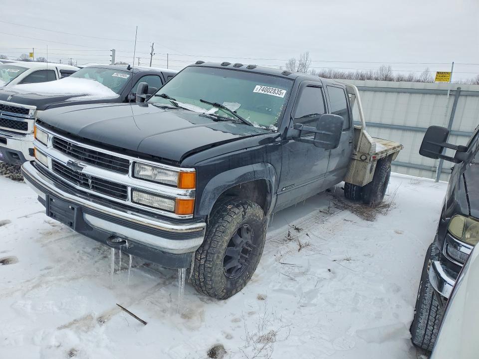 1999 Chevrolet 1999 Chev 3500 Crew Cab 168.5