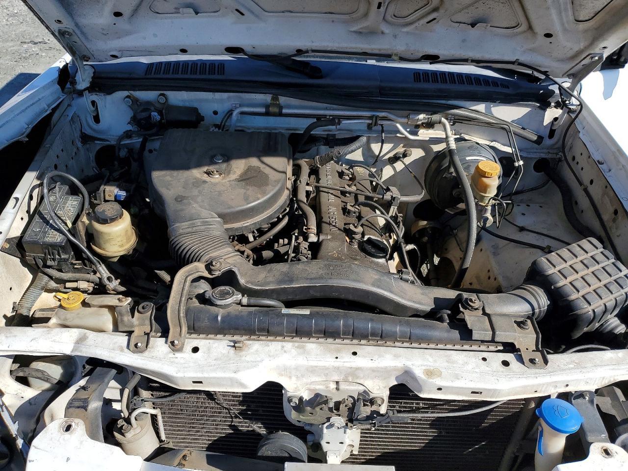 2002 Nissan Frontier Standard