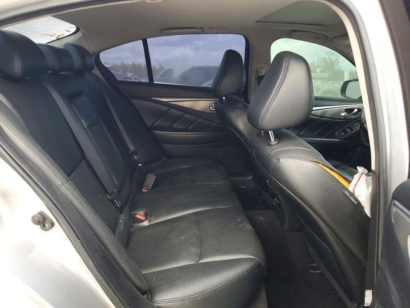 2014 Infiniti Q50 Base