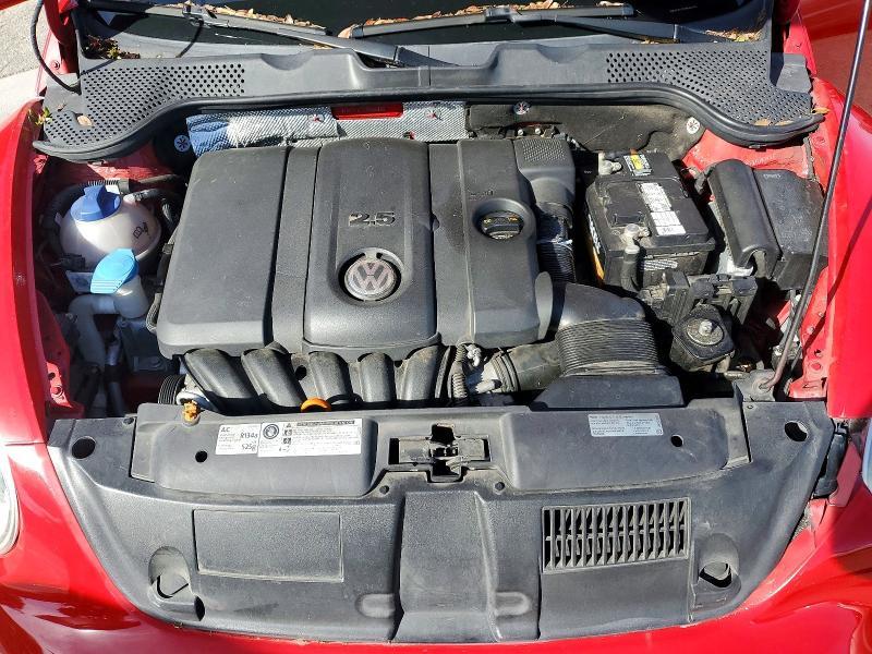2013 Volkswagen Beetle