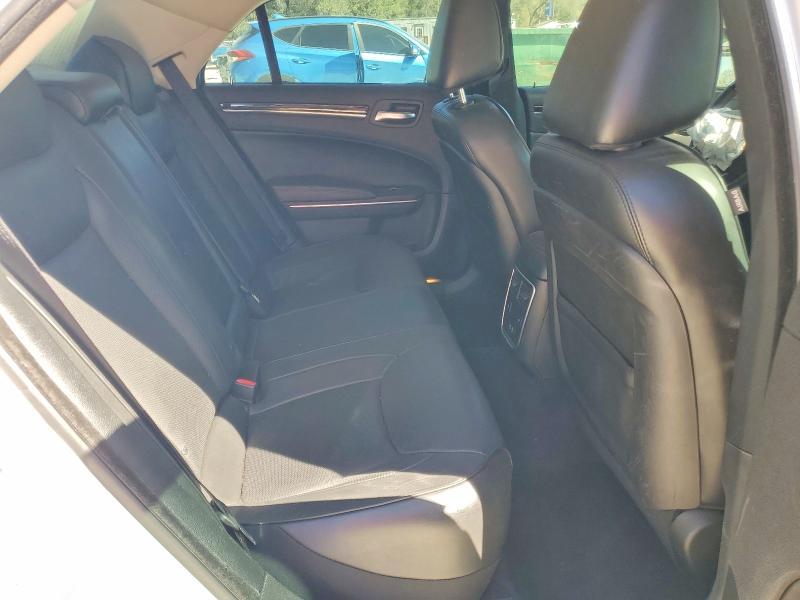 2018 Chrysler 300 Limited
