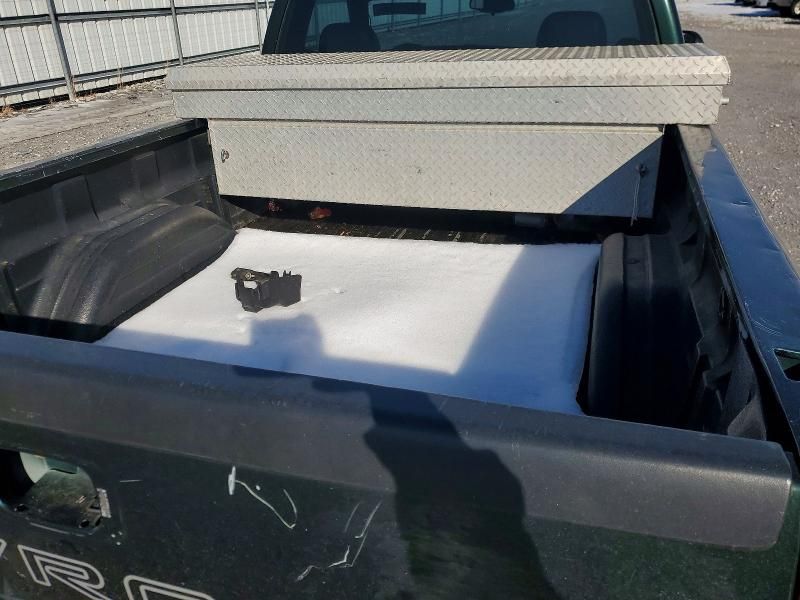 2005 Chevrolet Silverado C1500