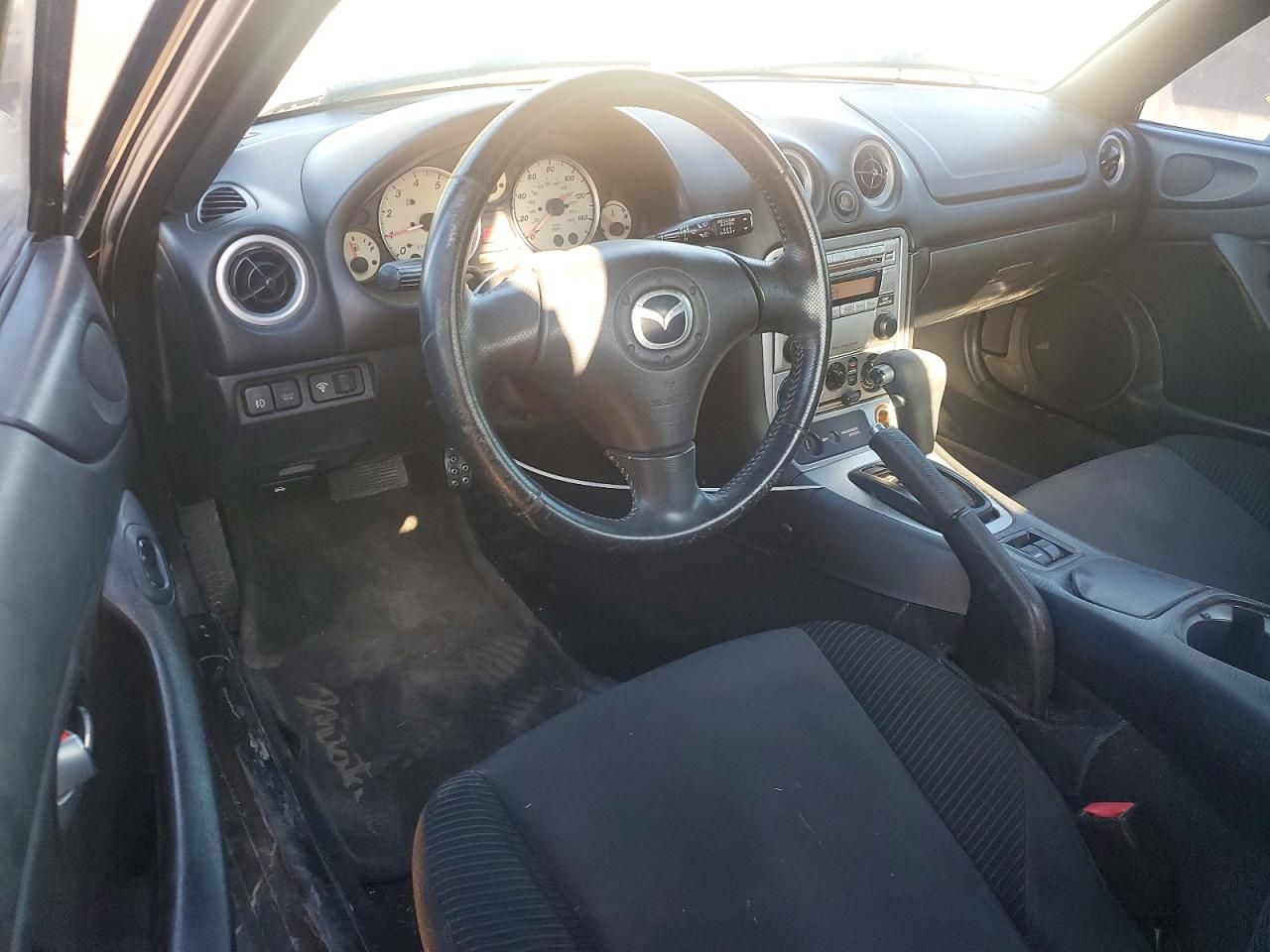 2004 Mazda Mx-5 Miata Base