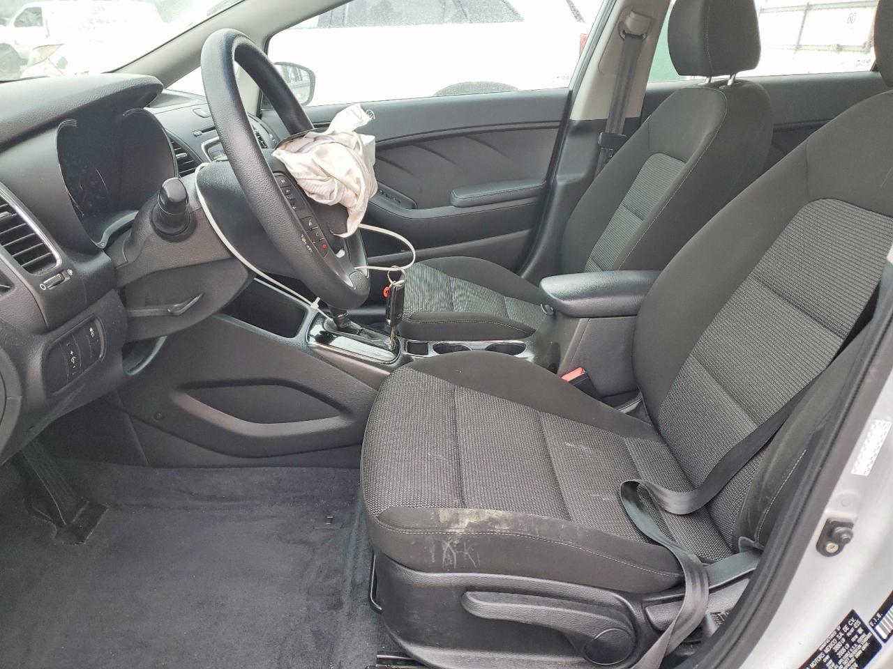 2017 KIA Forte lx