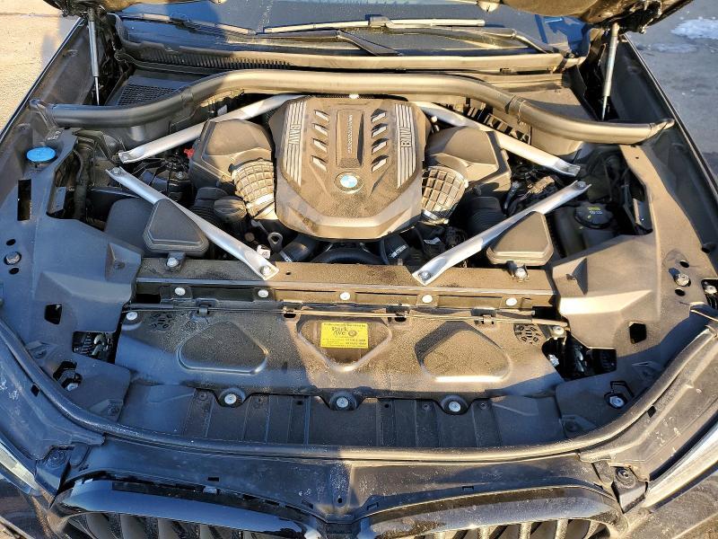 2022 BMW X6 M50i