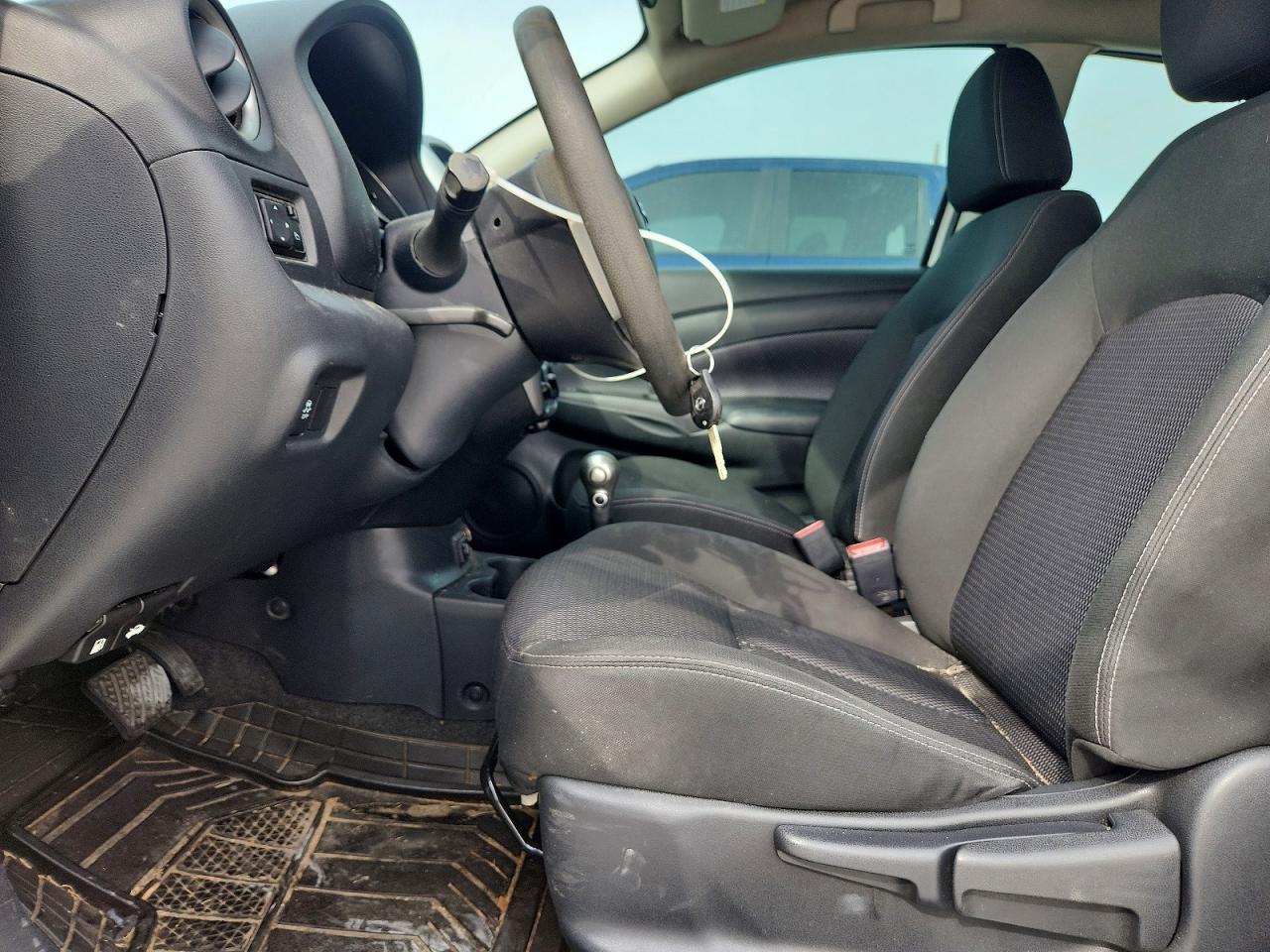 2018 Nissan Versa s