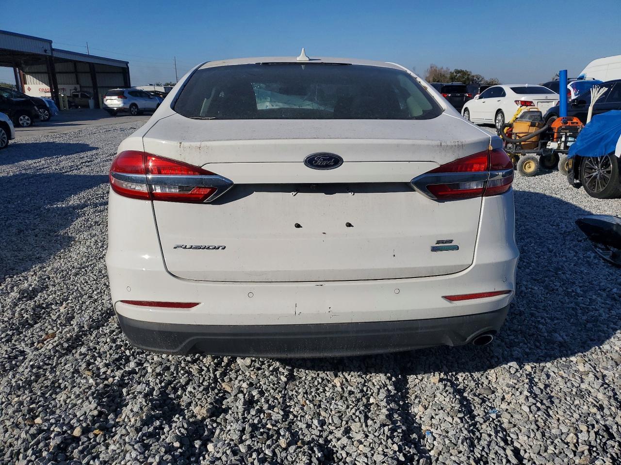 2020 Ford Fusion se
