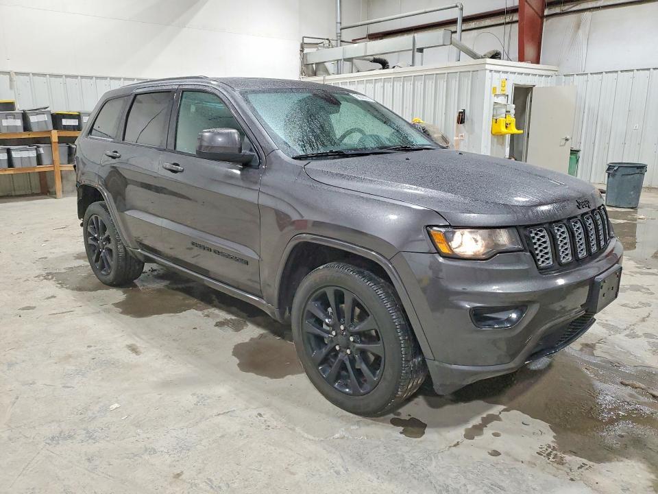 2019 Jeep Grand Cherokee Laredo