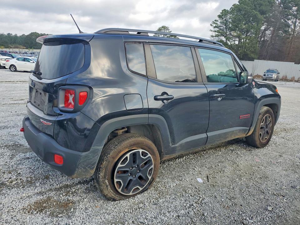2017 Jeep Renegade Trailhawk