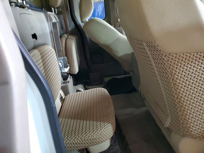 2017 Nissan Frontier sv V6