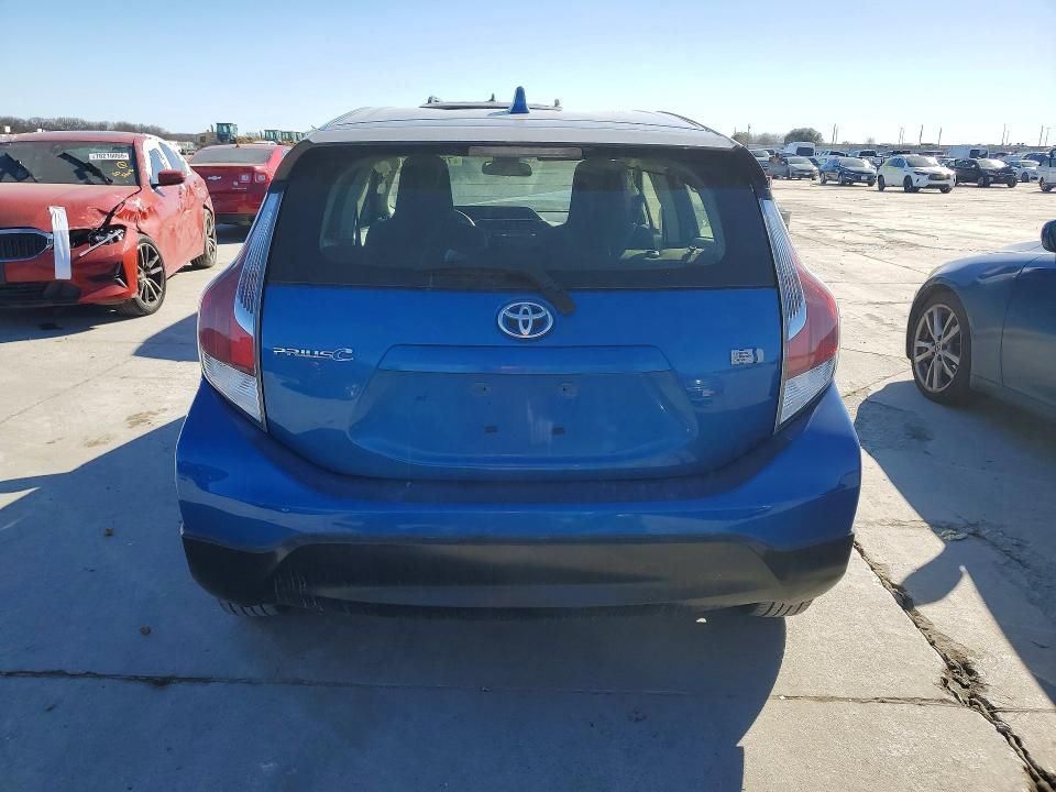 2017 Toyota Prius c