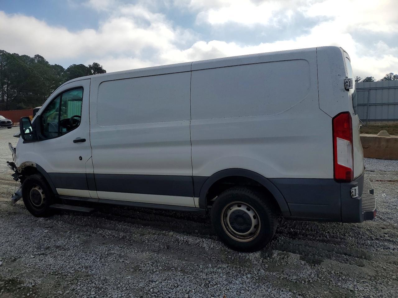 2016 Ford Transit 250 Delivery Van