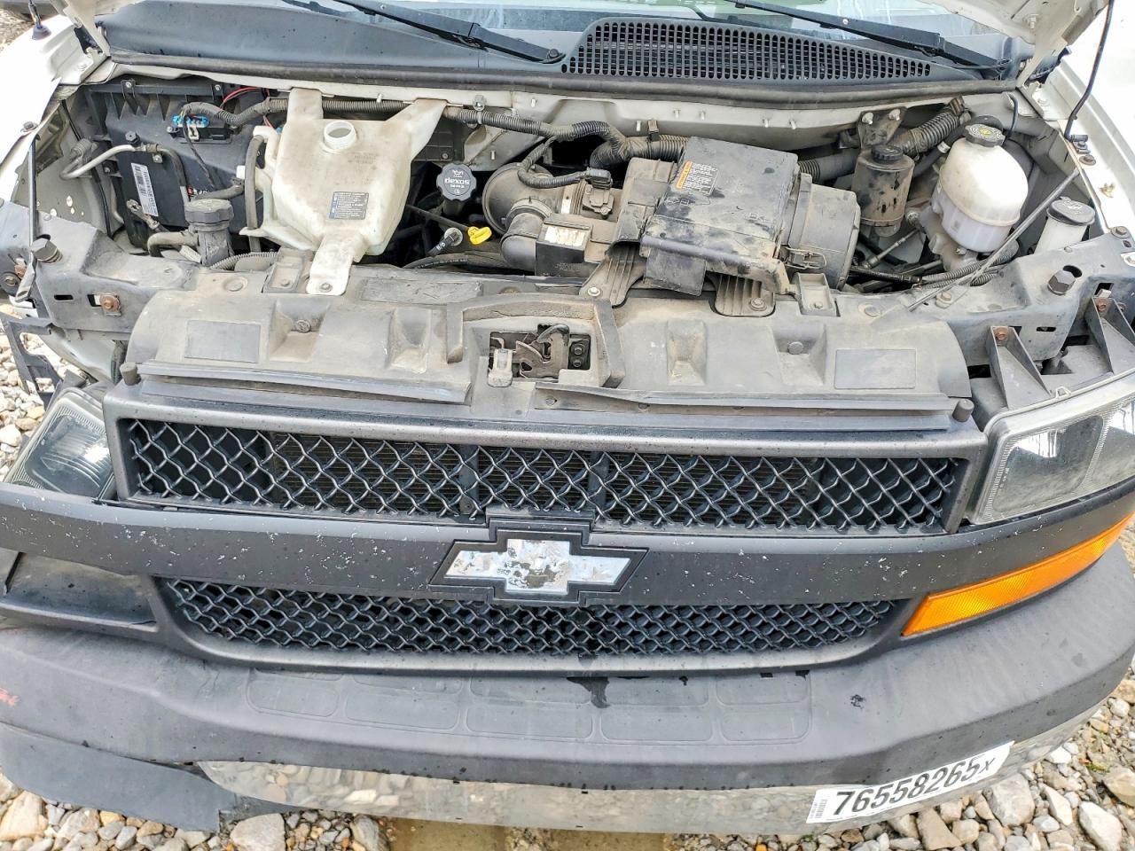 2020 Chevrolet Express Delivery Truck
