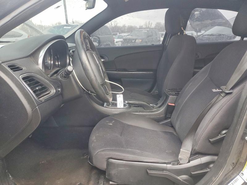 2012 Chrysler 200 lx