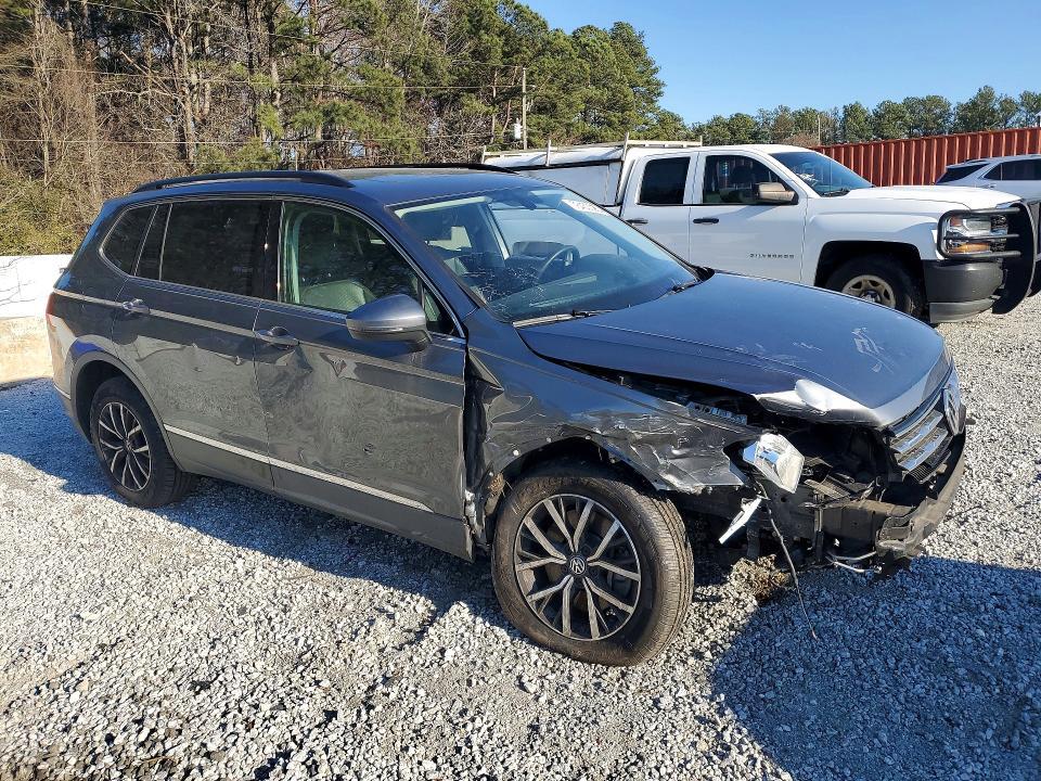 2020 Volkswagen Tiguan se