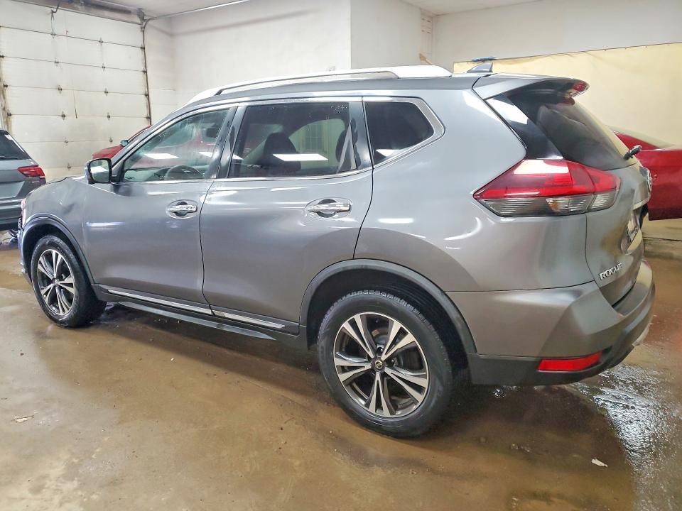 2018 Nissan Rogue s