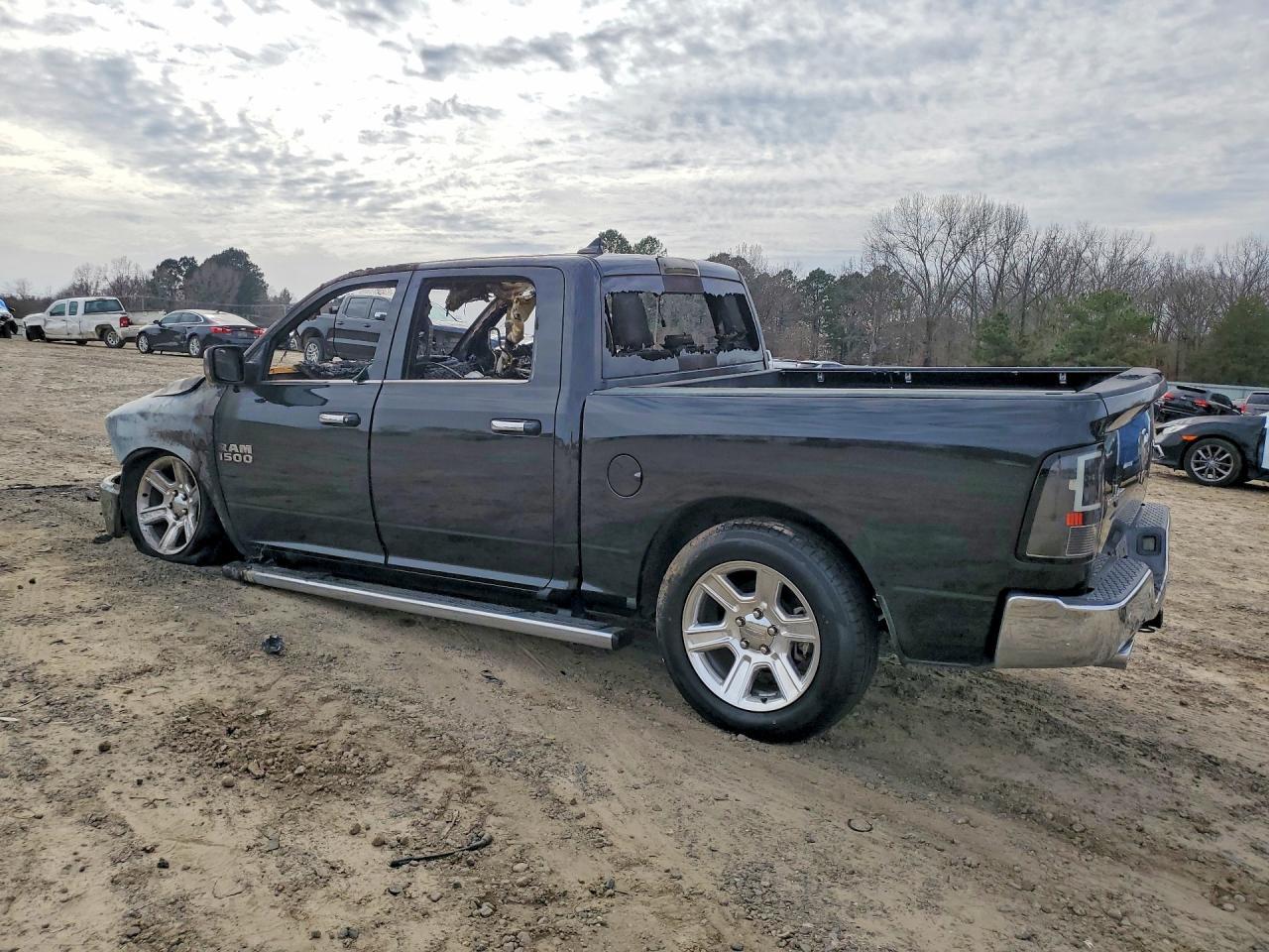 2018 Dodge Ram 1500 slt