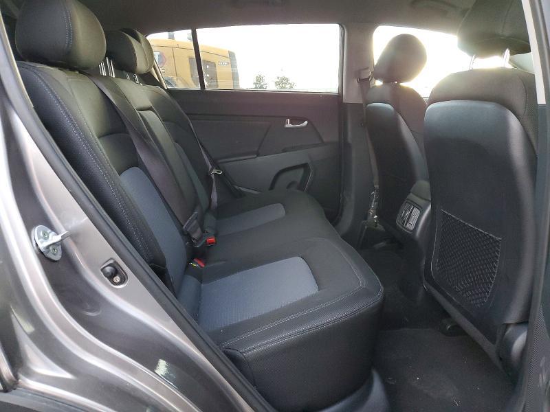 2015 KIA Sportage lx