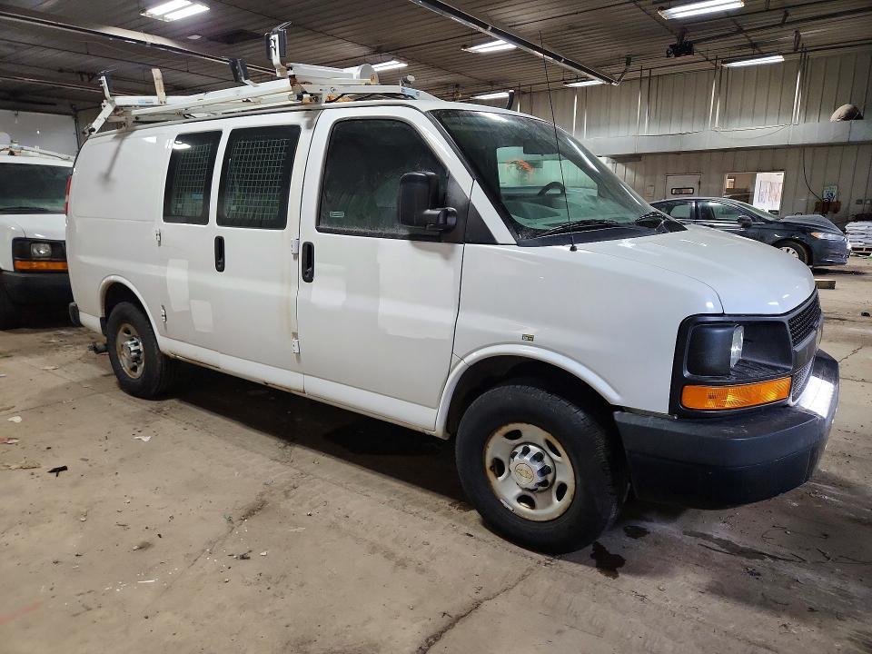 2013 Chevrolet Express G2500