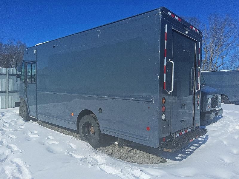 2020 Freightliner MT 45G Delivery Truck
