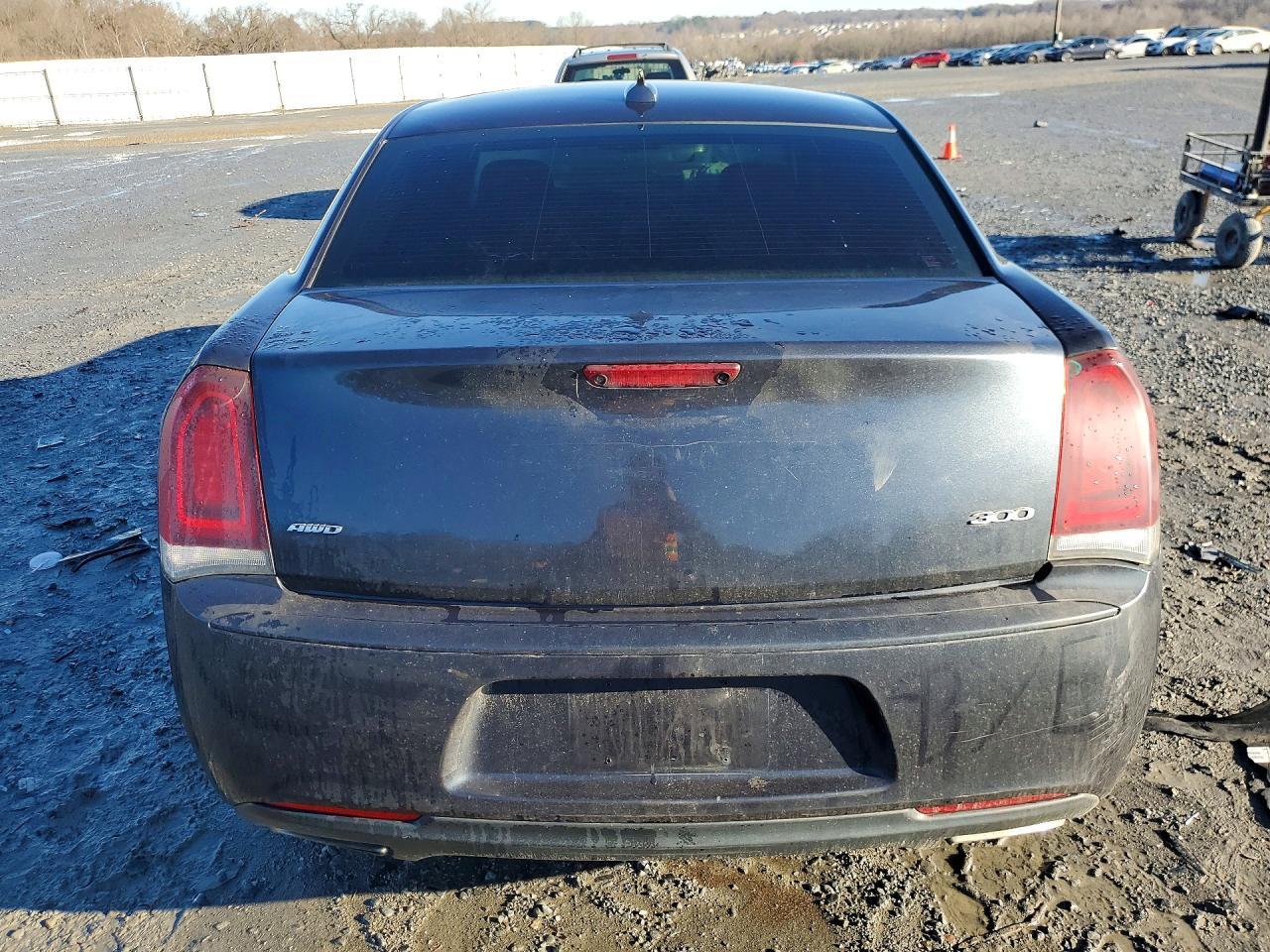 2018 Chrysler 300 Touring