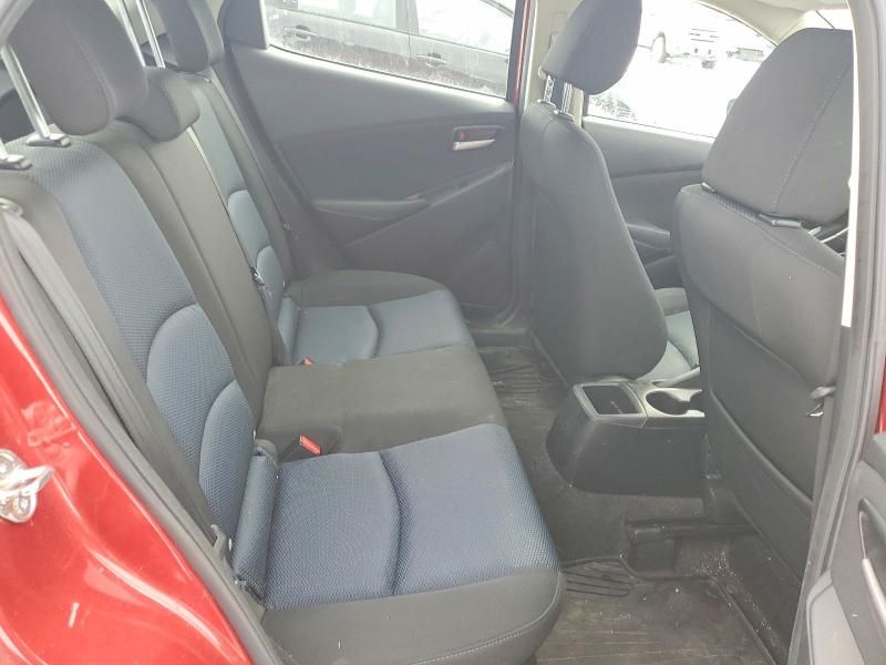 2020 Toyota Yaris le