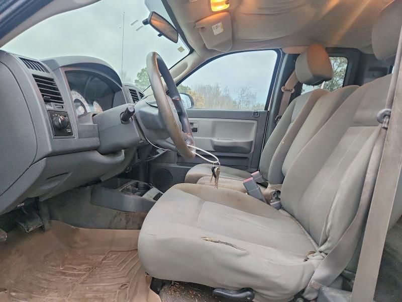 2006 Dodge Dakota st