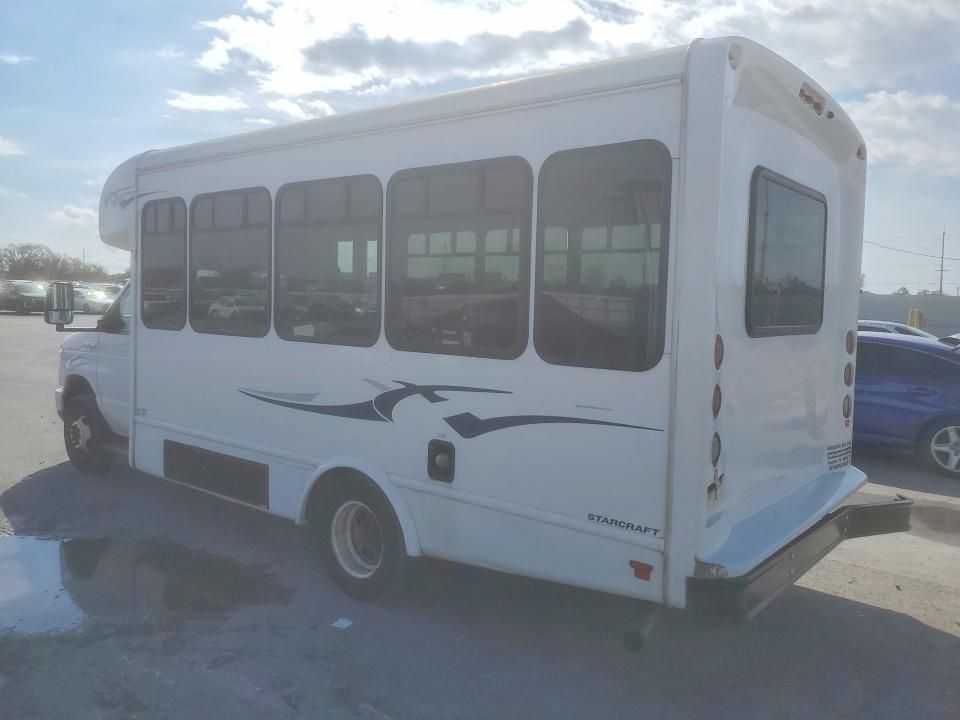 2022 Ford Econoline E350 Super Duty Cutaway Van