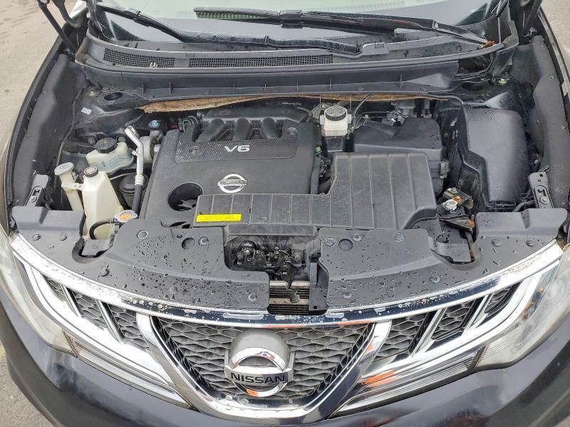 2012 Nissan Murano s
