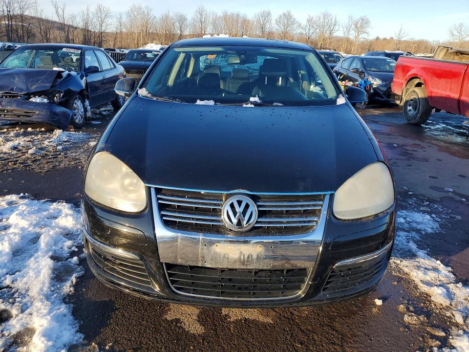 2005 Volkswagen New Jetta 2.5l Option Package 1