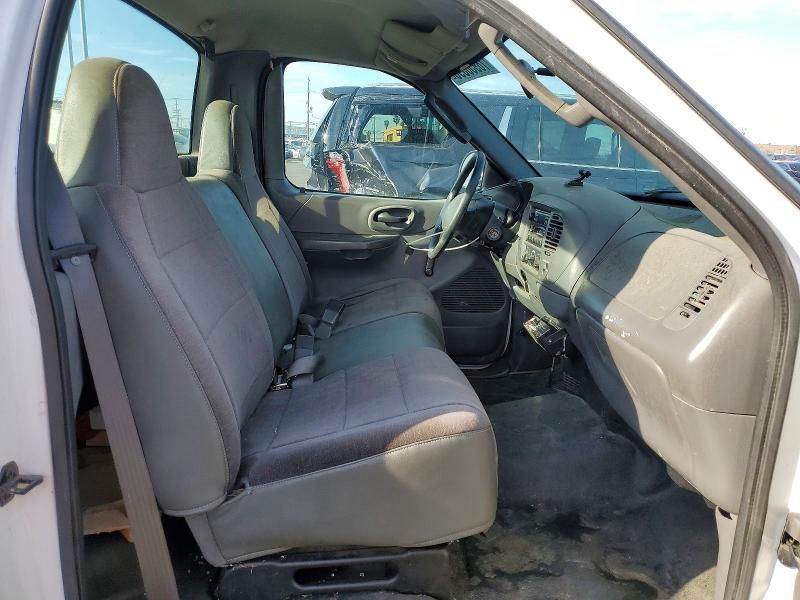 2004 Ford F-150 Heritage Classic