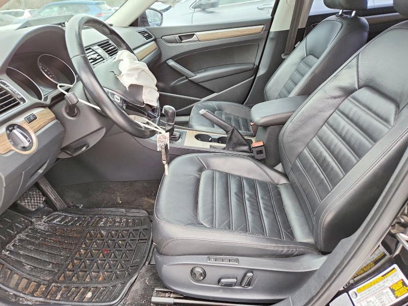 2016 Volkswagen Passat sel