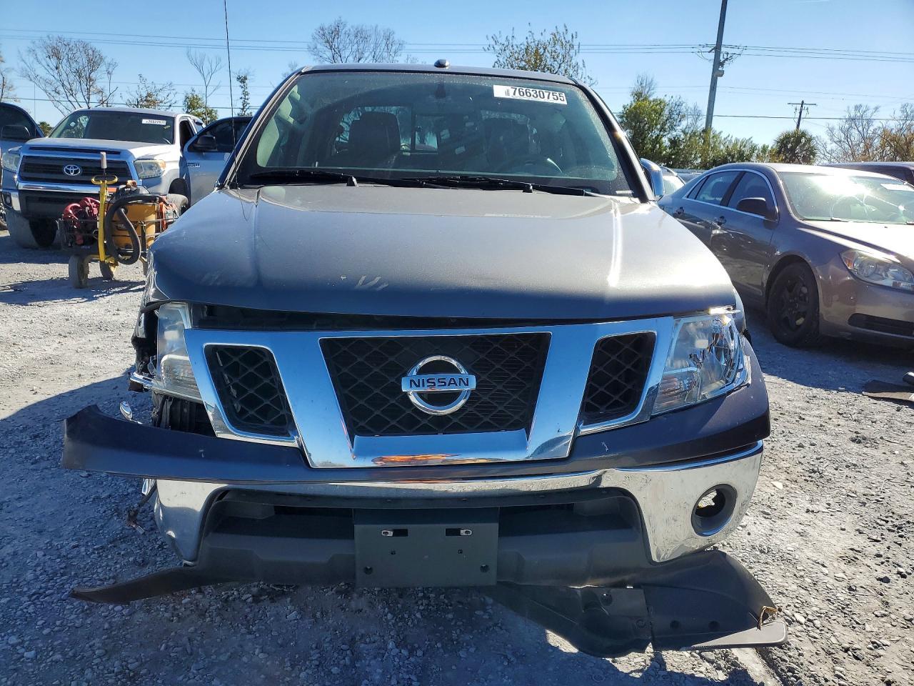 2019 Nissan Frontier s