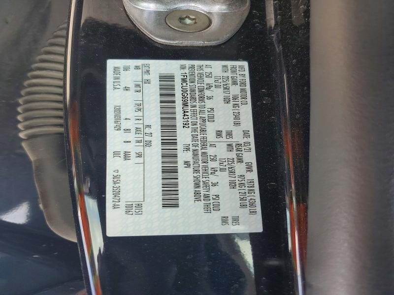 2021 Ford Escape se
