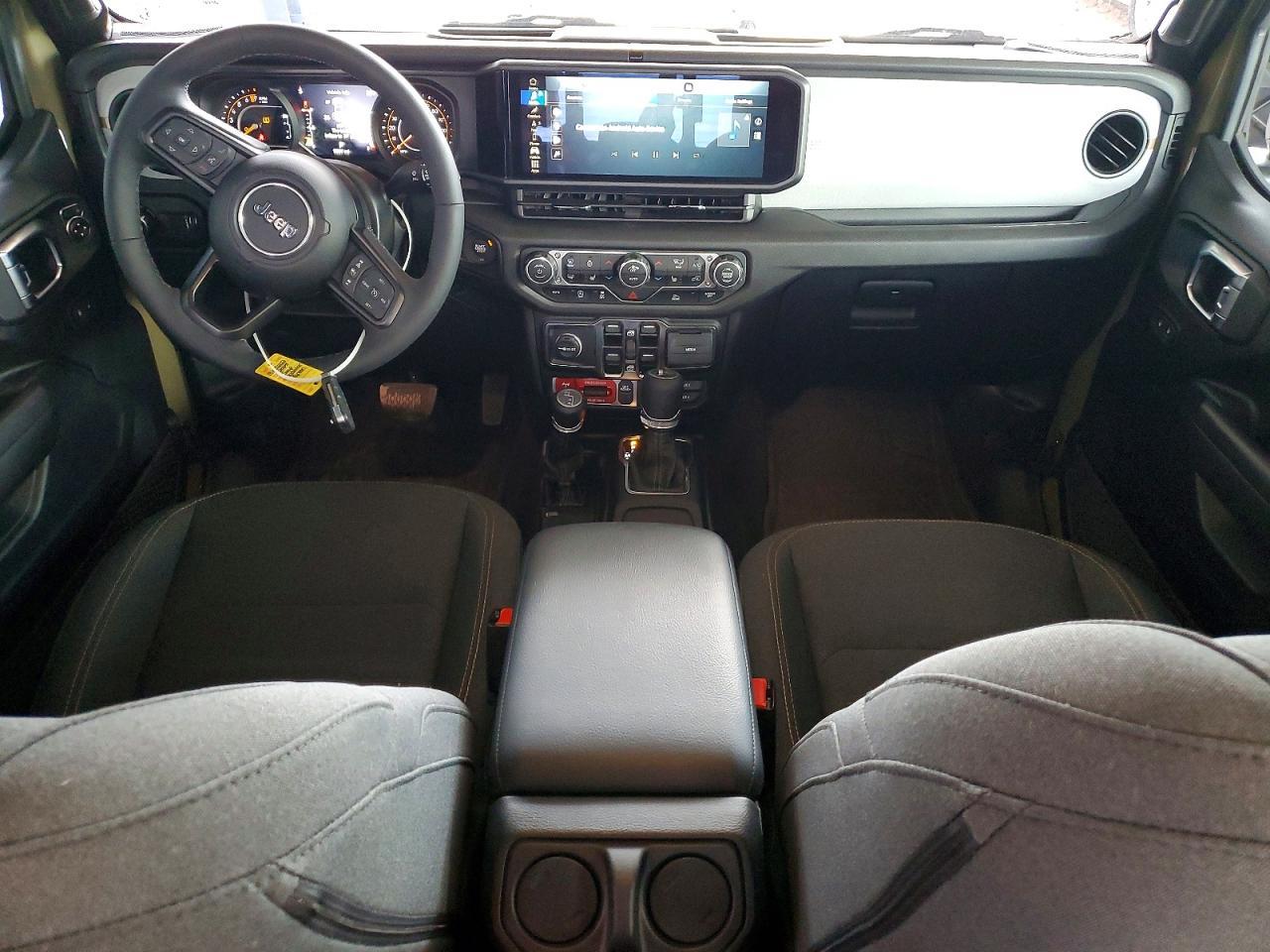 2025 Jeep Gladiator Sport