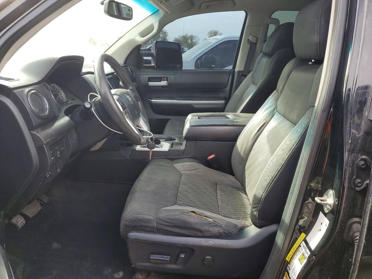 2014 Toyota Tundra SR5