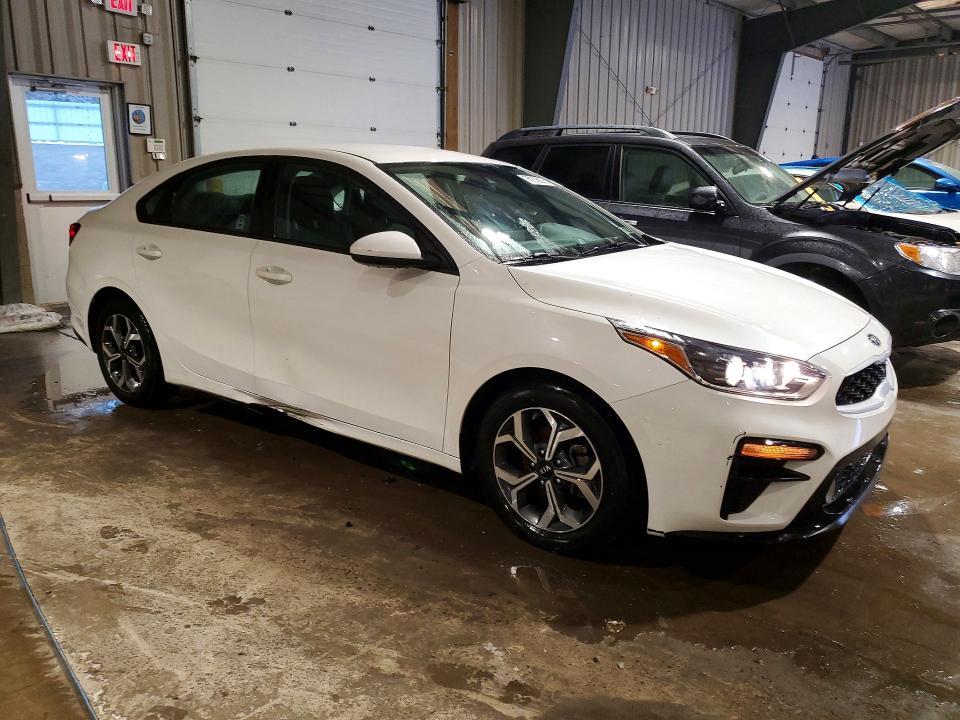 2021 KIA Forte fe
