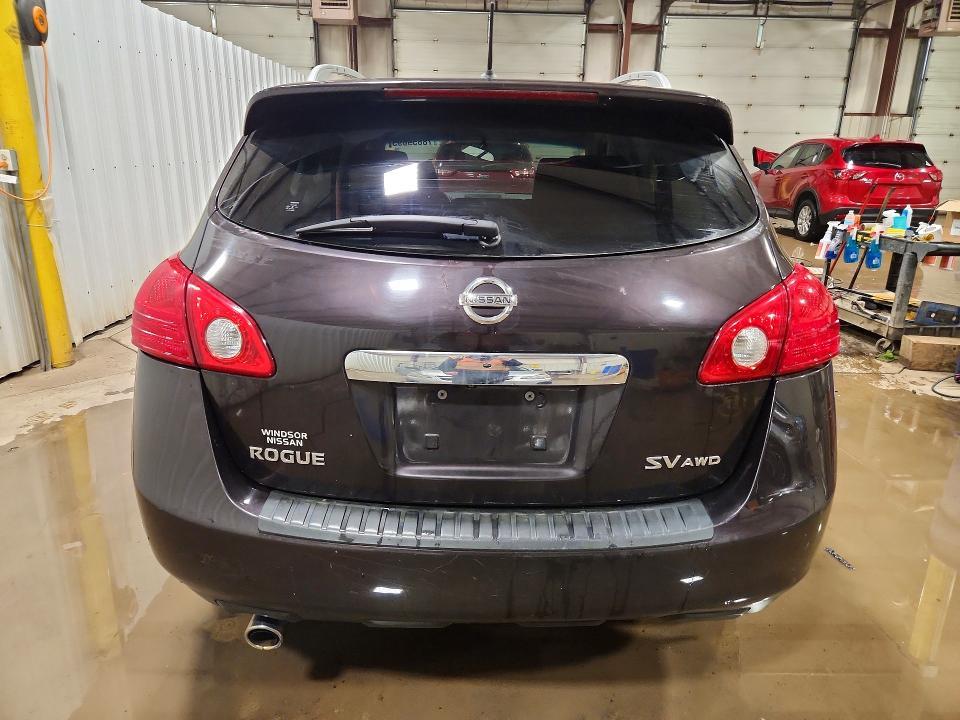 2012 Nissan Rogue s