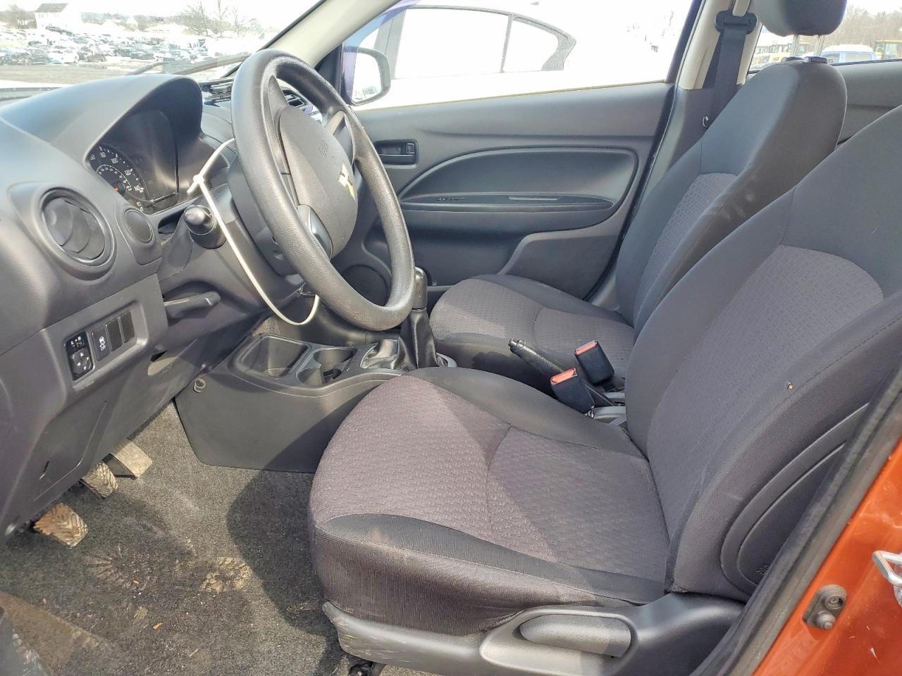 2017 Mitsubishi Mirage es