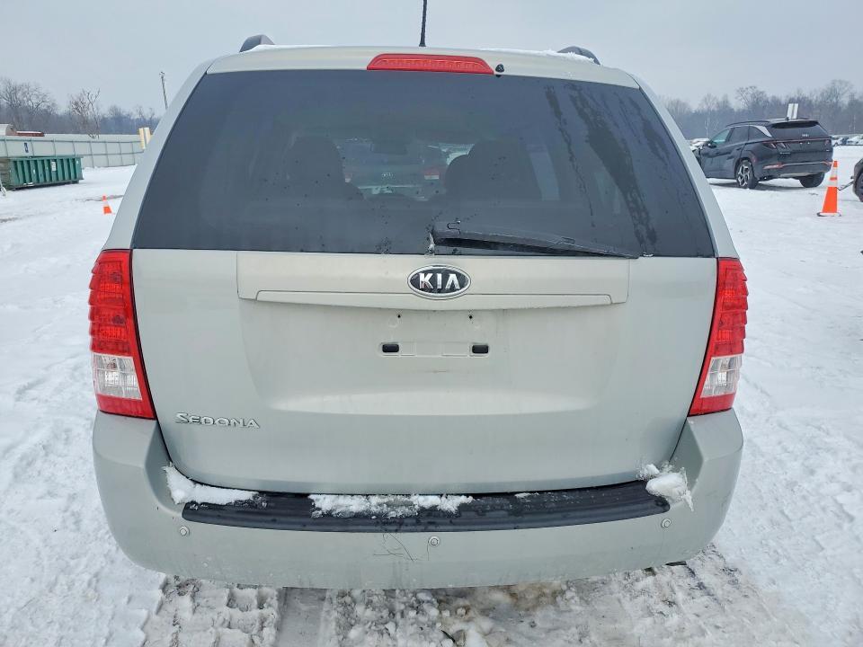 2012 KIA Sedona lx