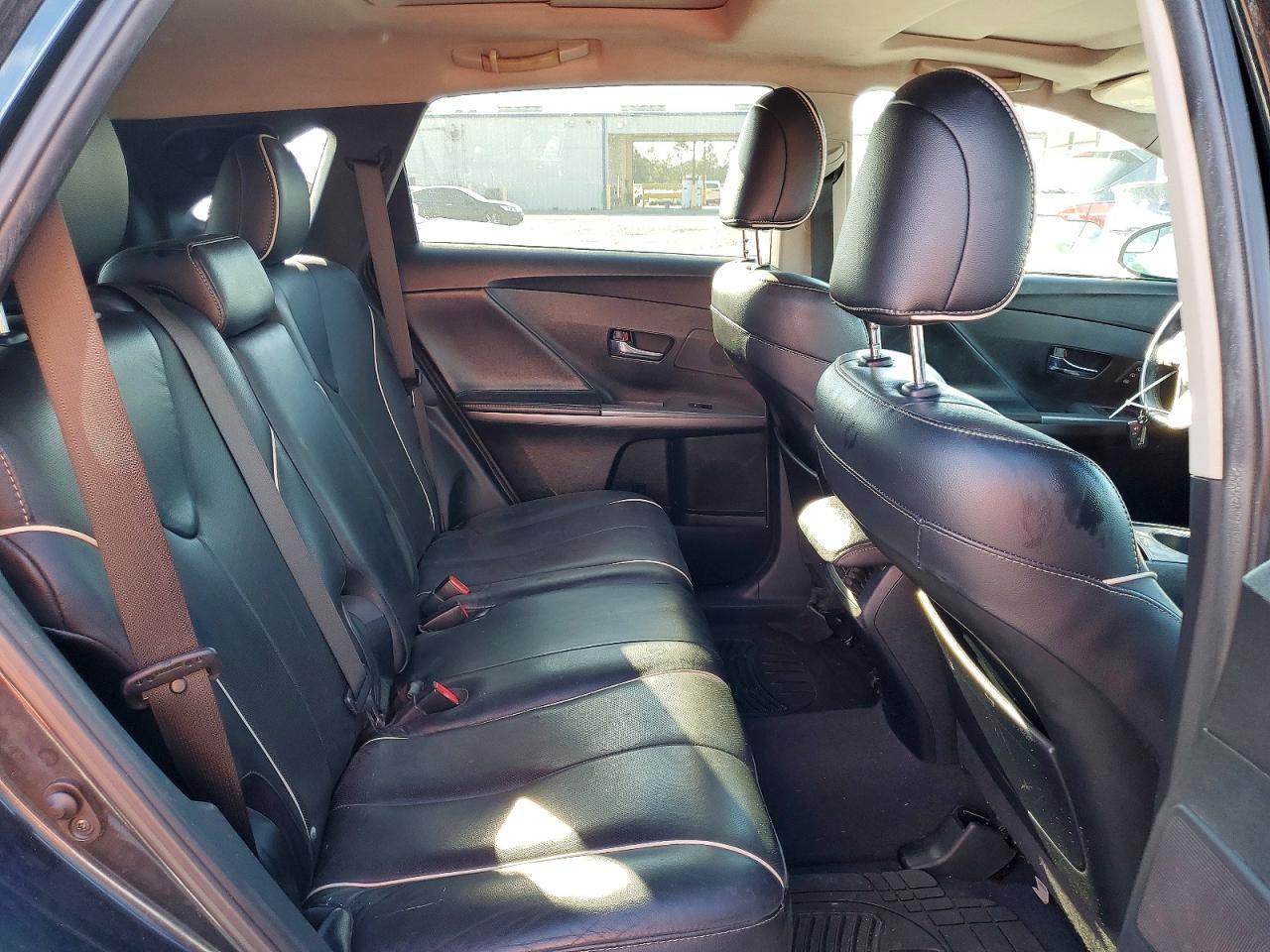 2013 Toyota Venza le