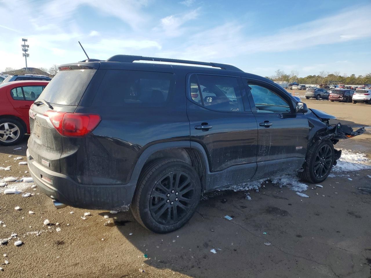2017 GMC Acadia all Terrain