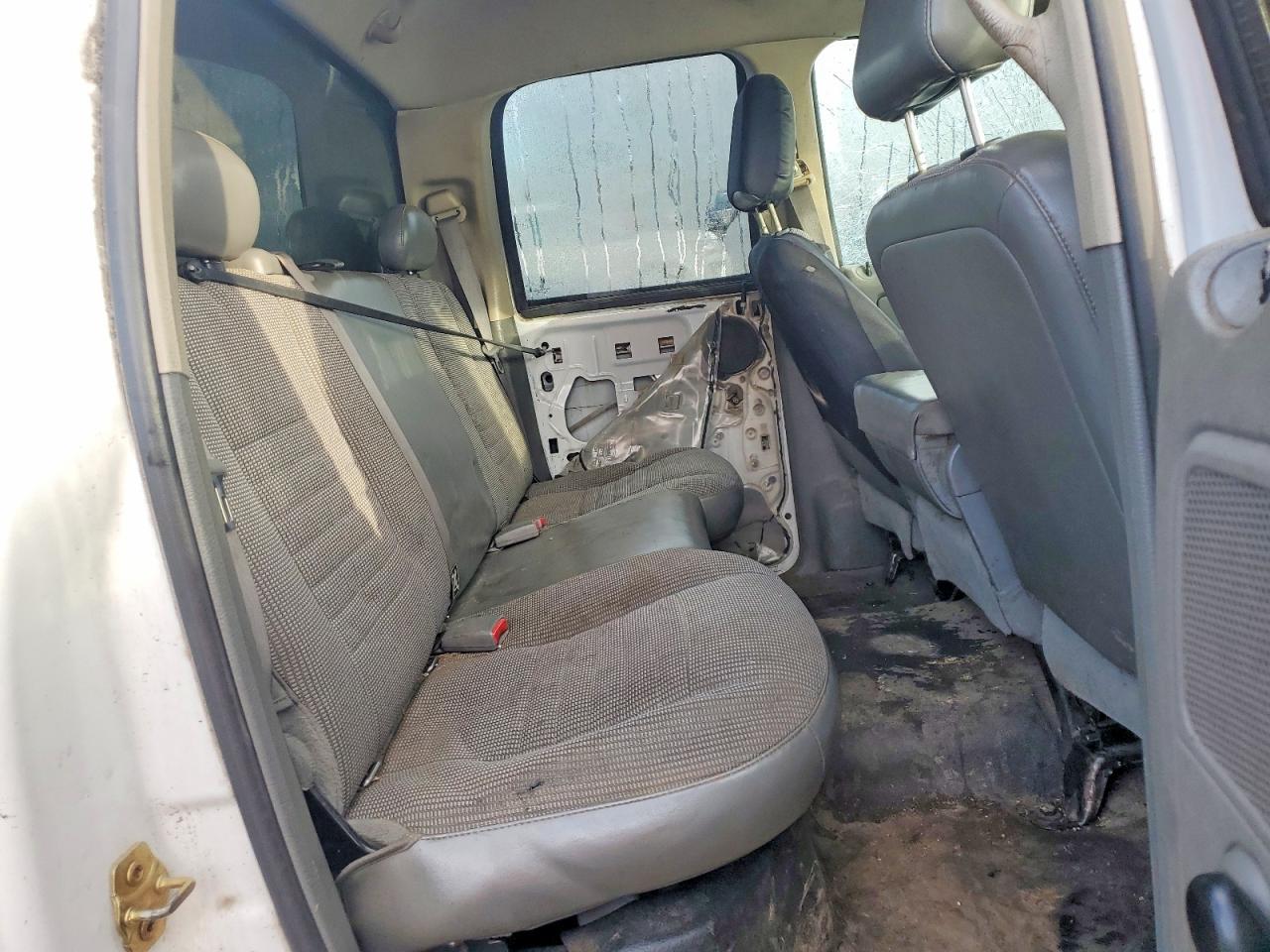 2006 Dodge RAM 2500 ST