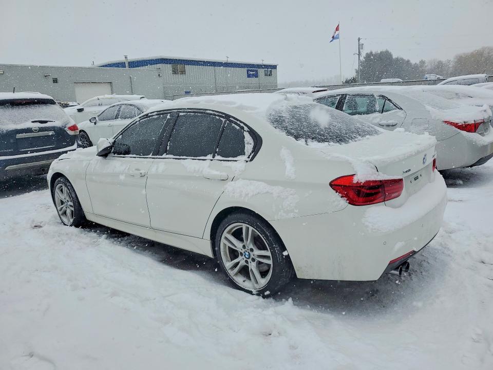 2018 BMW 330 xi